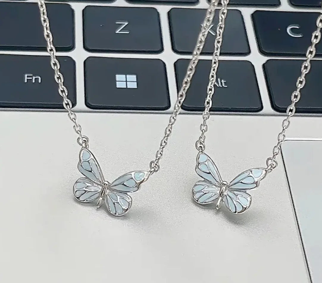Glow-in-the-dark vlinder sieradenset